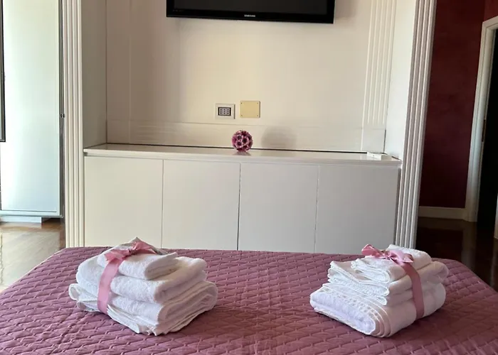 Luxury Apartment House481
